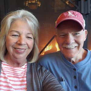 Meet your Posher, Dennis